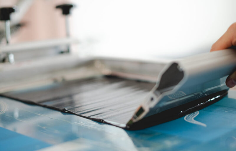 How To Coat Screen Printing Emulsions Screen Printing Supplies